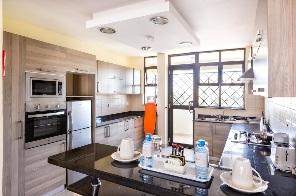 FEDHA RESIDENCES 54/60
