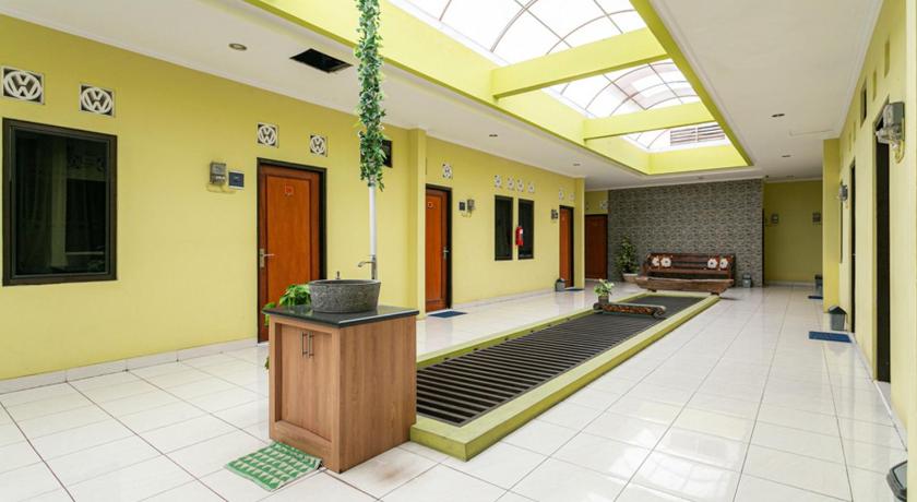 RedDoorz Syariah near Assalaam - UMS 7/47
