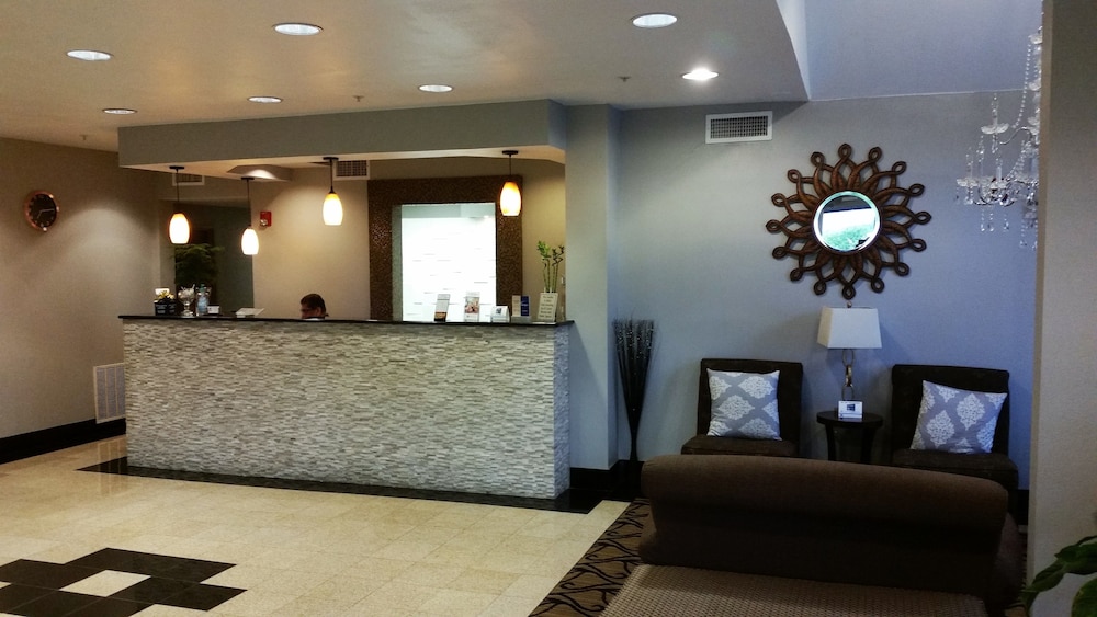 Best Western Roanoke Inn & Suites 6/23