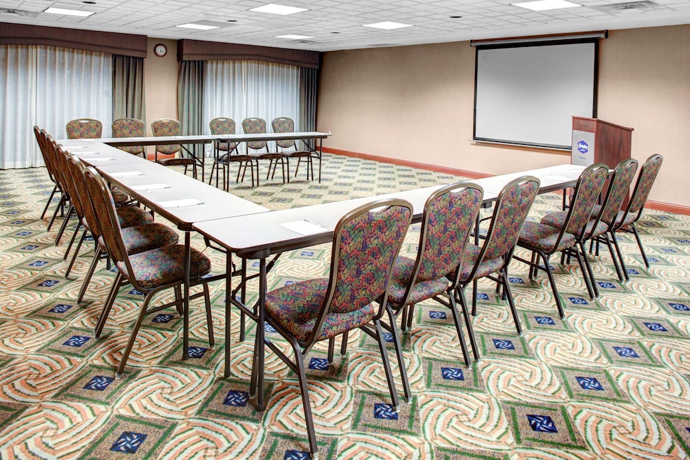 Hampton Inn Coldwater 38/40