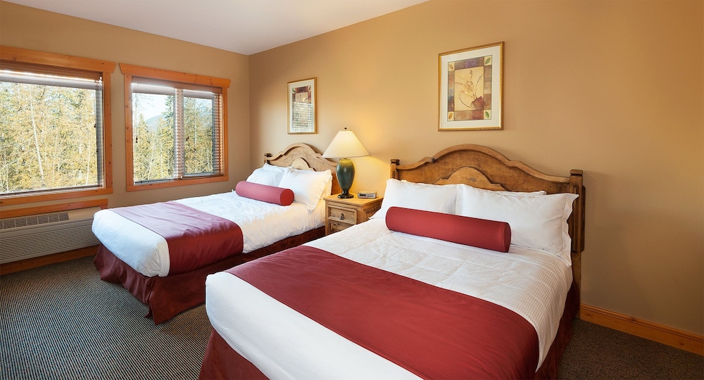 Lizard Creek Lodge 13/52