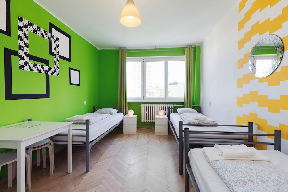 Patio Hostel 11/50