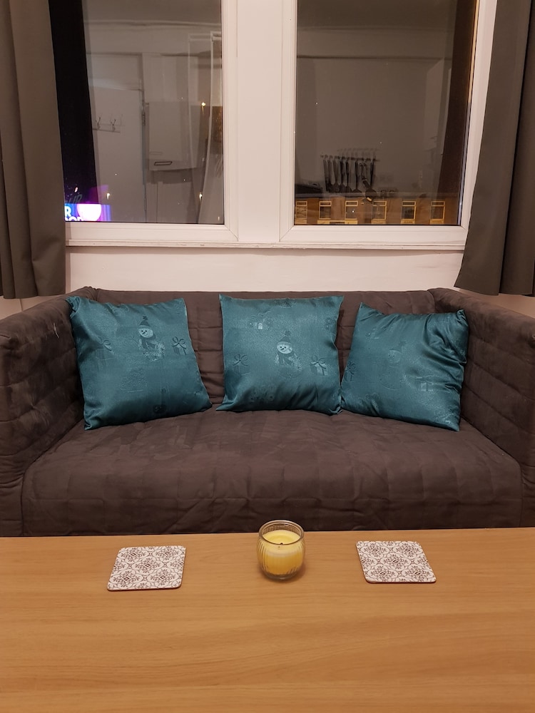 Quality Accommodation 36/50