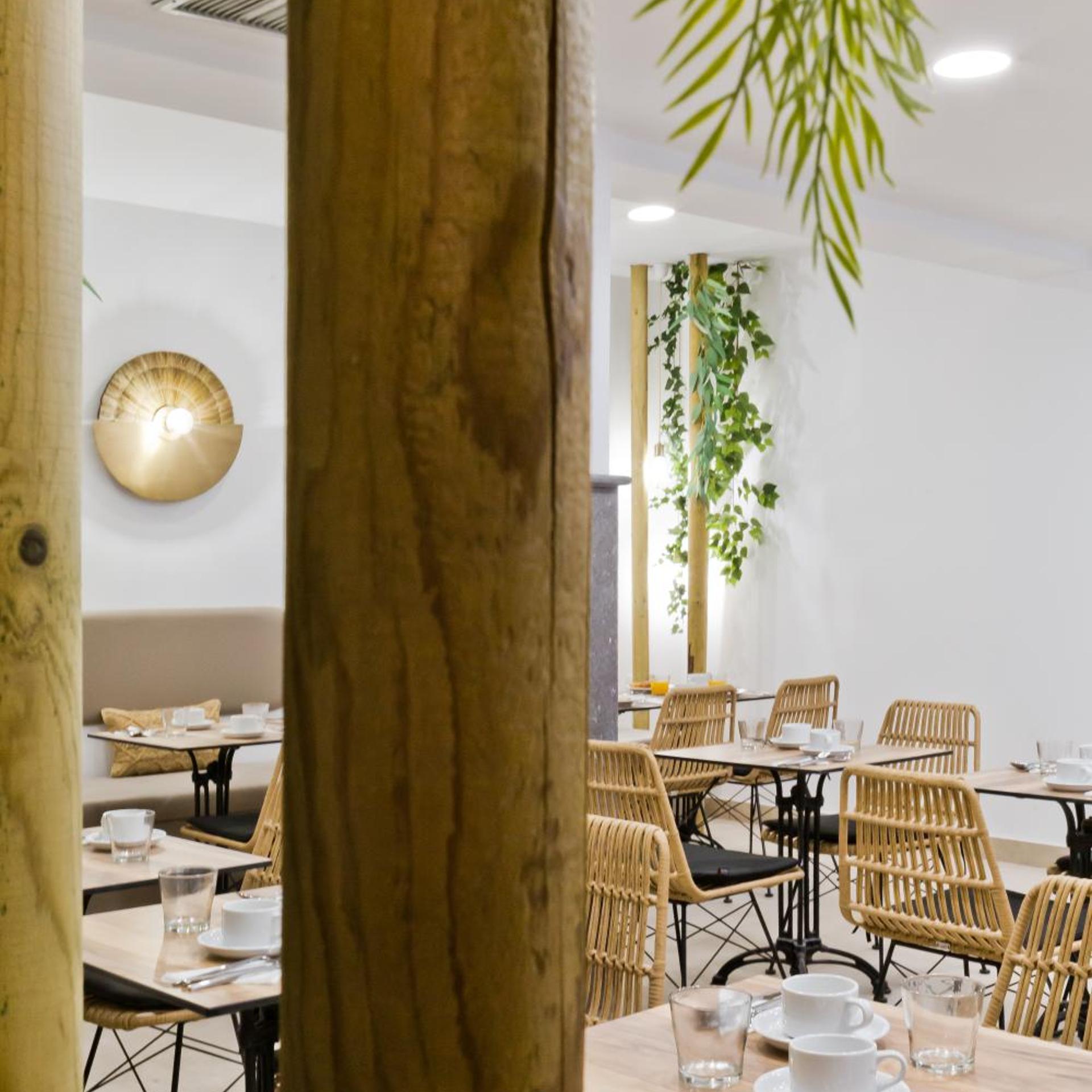 Diana Art Boutique Hotel 45/55