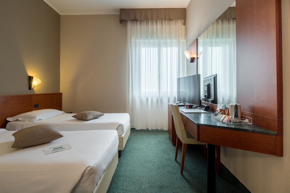Best Western Hotel Turismo 12/58
