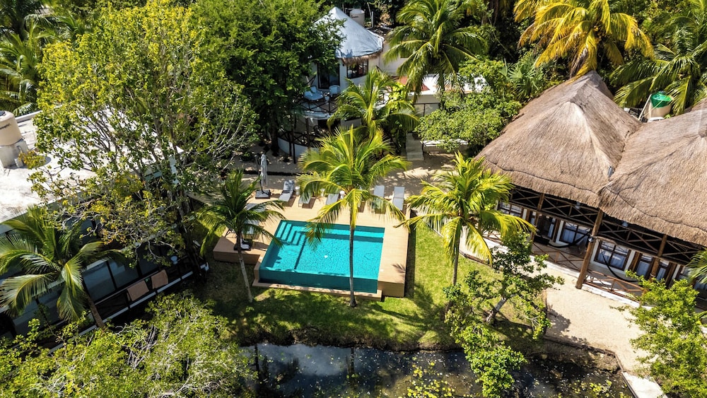Azulea Hotel and Spa Bacalar 6/60