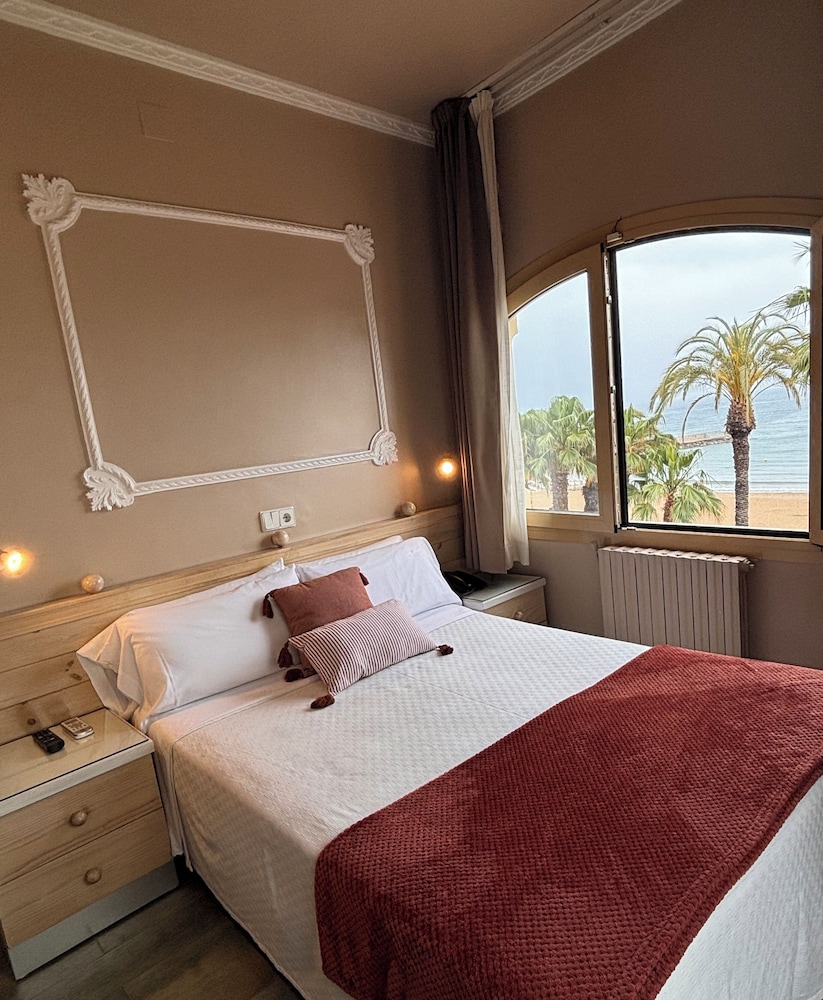 ROOM, DOUBLE BED, SEA VIEW, SMALL