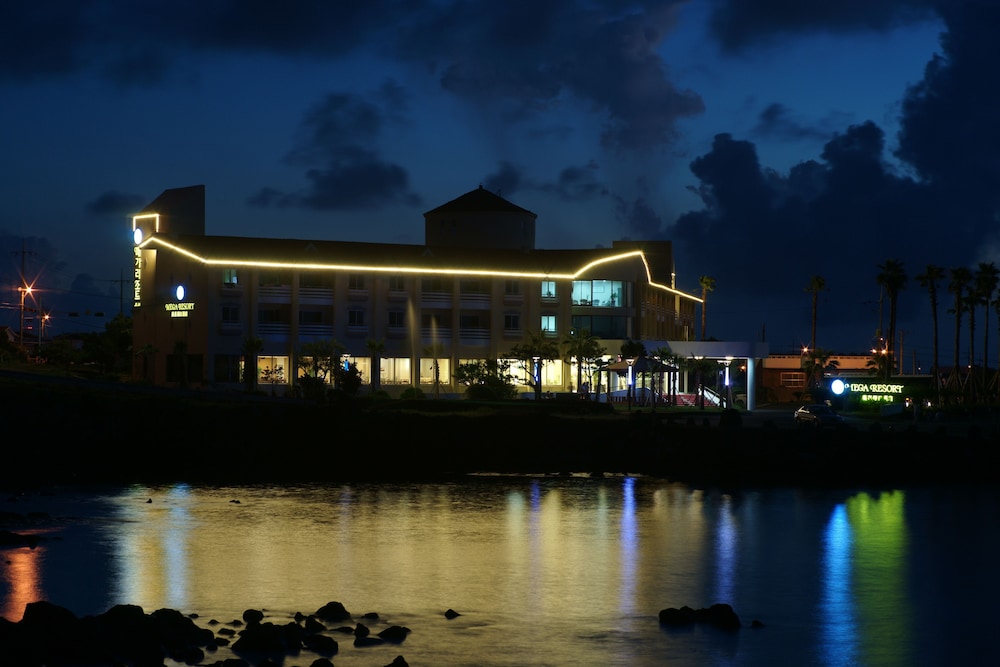 Mega Resort 4/63