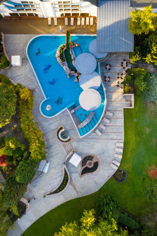 Hotel Carbona Thermal Spa 8/72