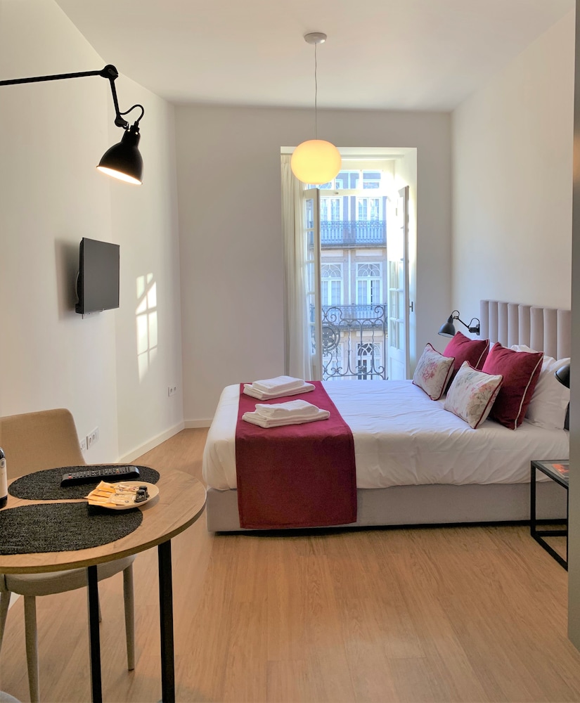 Clerigos Prime Suites by Porto City Hosts 18/50