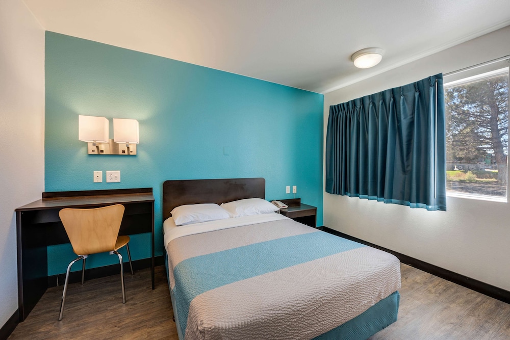 Motel6 Winnemucca, NV 22/60