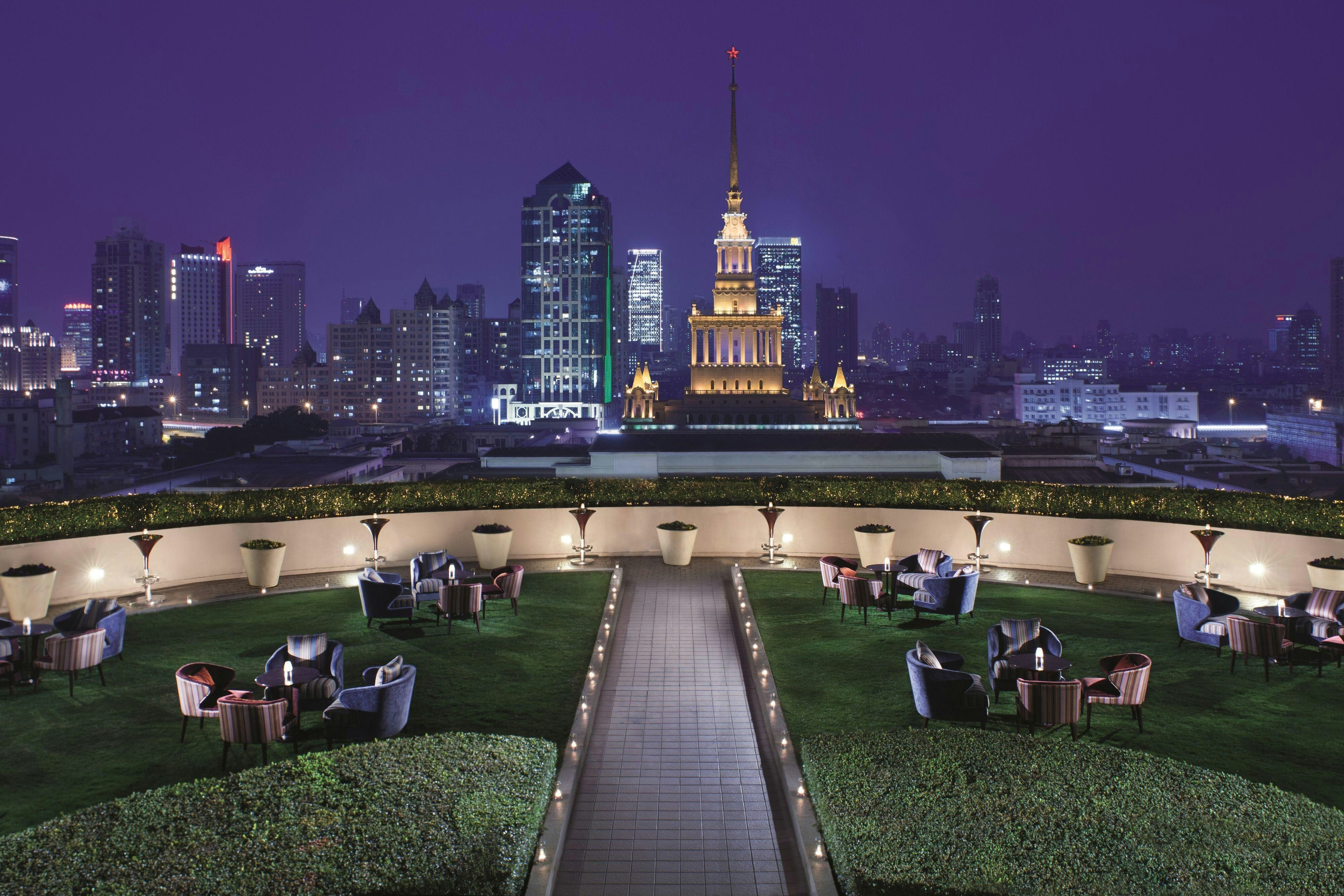 Portman Ritz Carlton 41/43