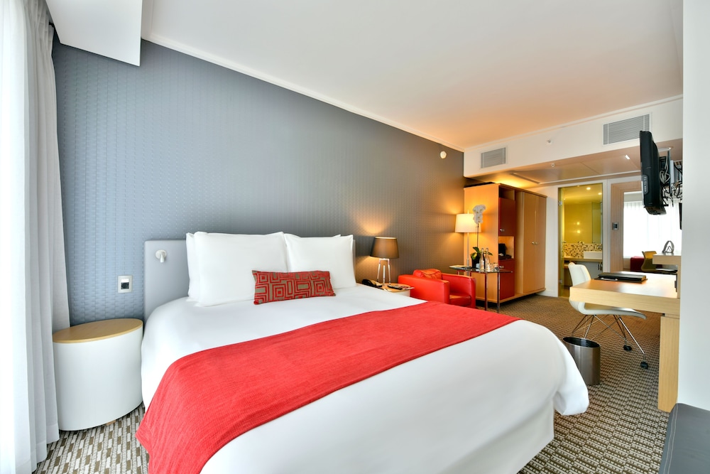Radisson Blu Gautrain 13/79