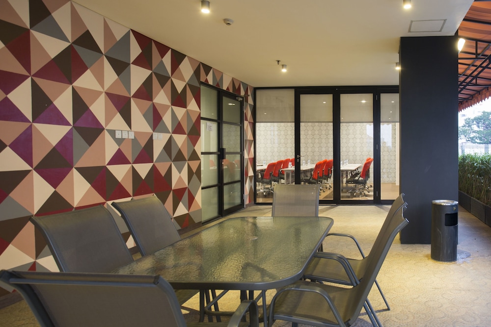 Liberty Hotel Thamrin Jakarta 30/50