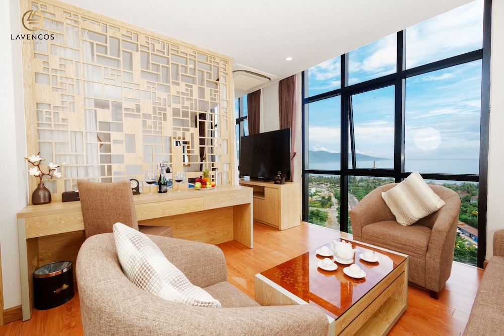 Lavencos Hotel Da Nang 70/86