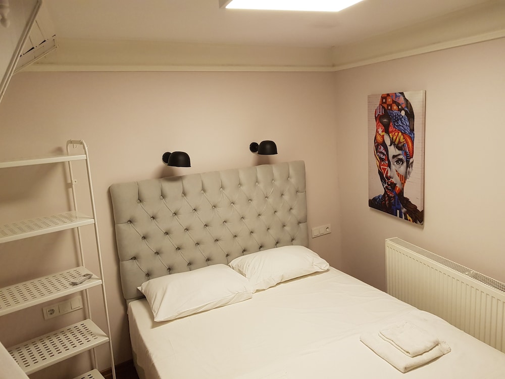 DUPLEX, DOUBLE BED, CITY VIEW, SOFA