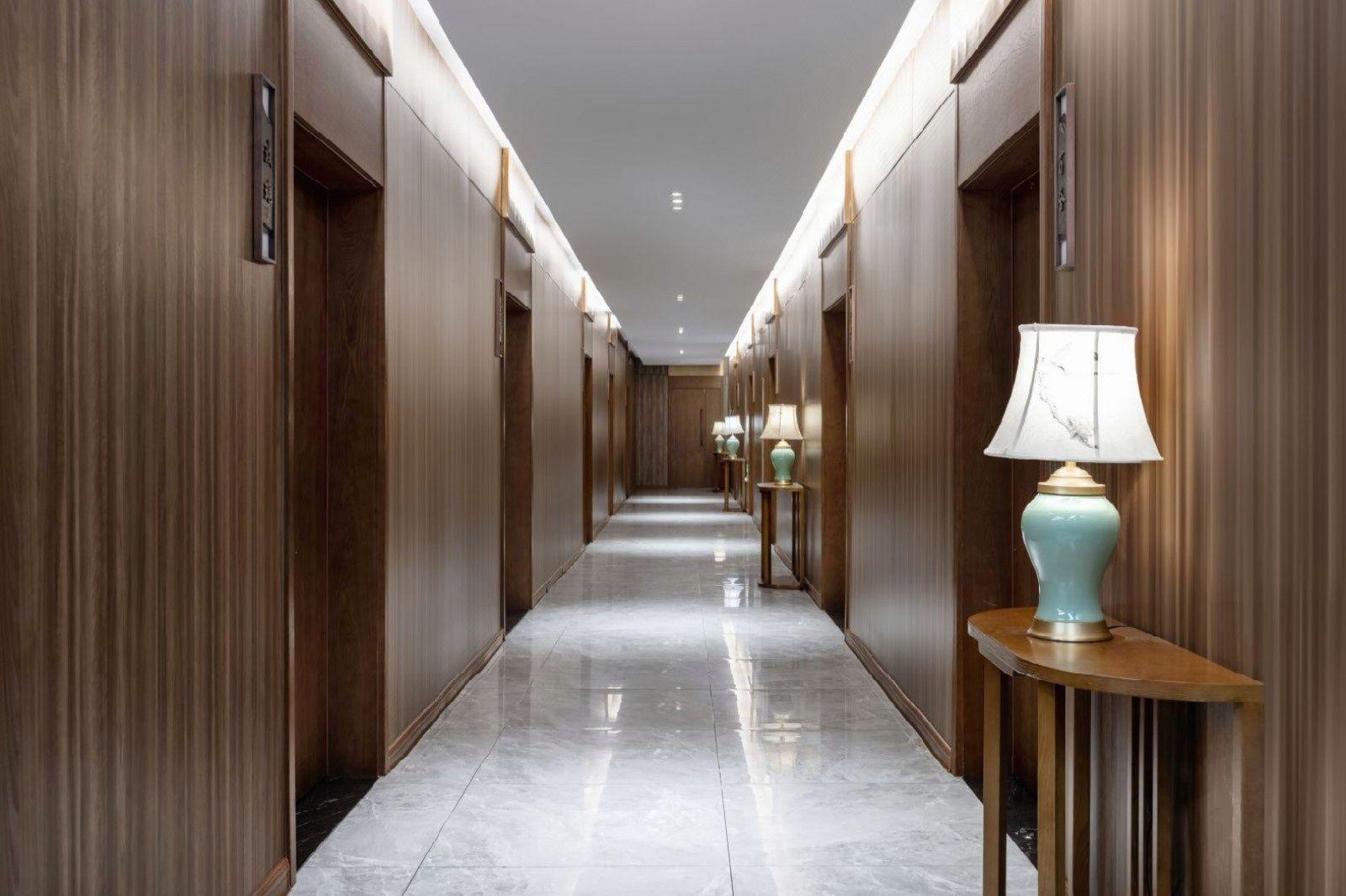 Botai Hotel 16/28