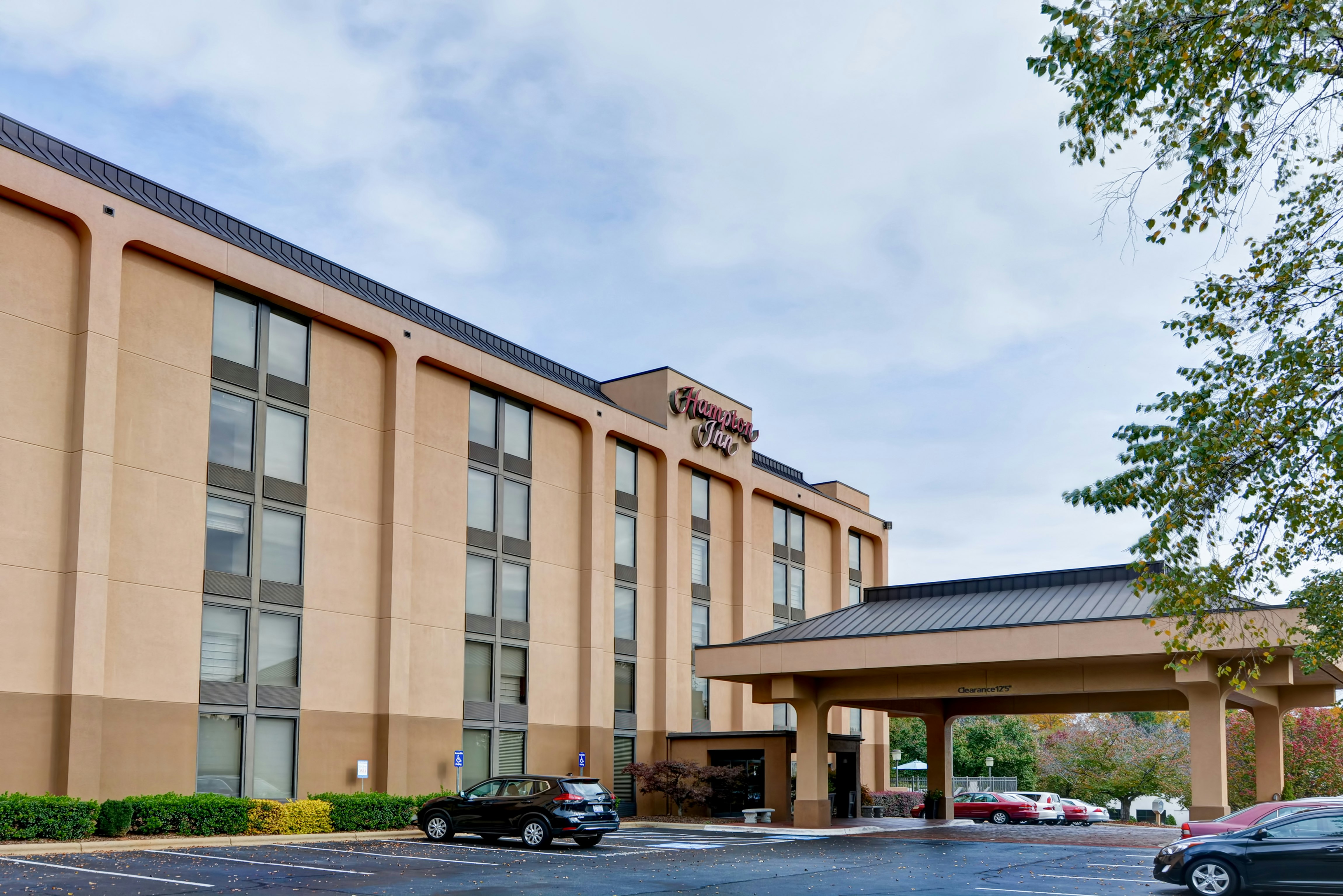 Hampton Inn Charlotte-Gastonia 25/27