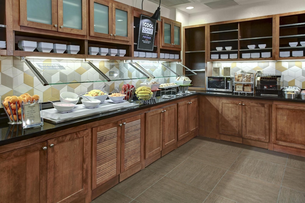 Hyatt Place Sacramento/Rancho Cordova 35/54