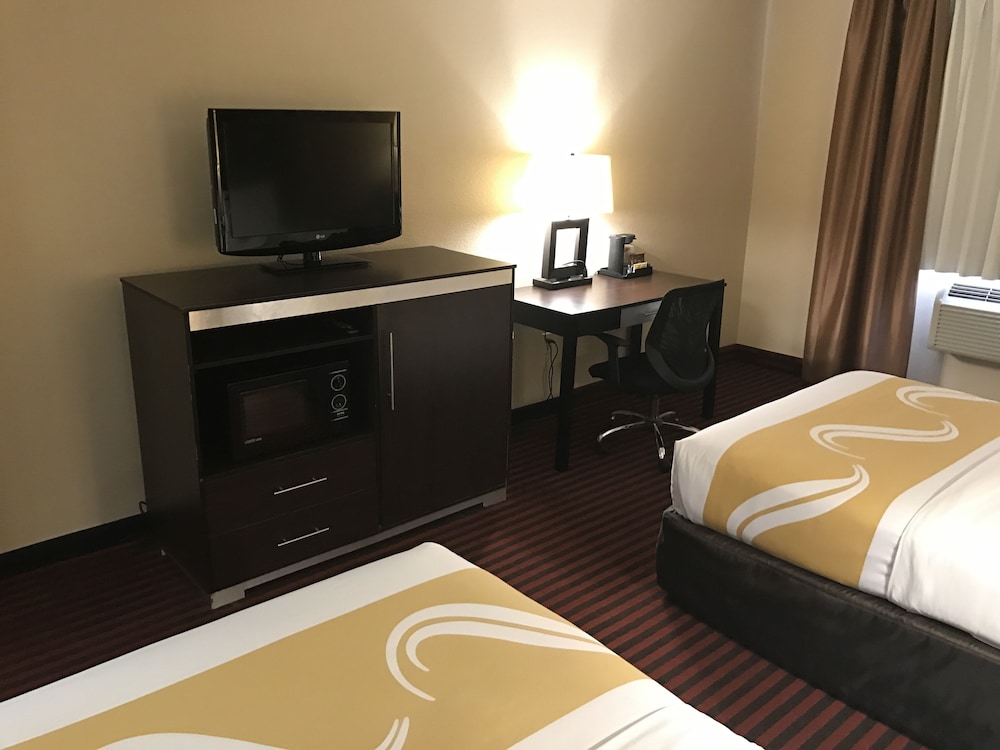 Quality Inn Schenectady - Albany 20/34