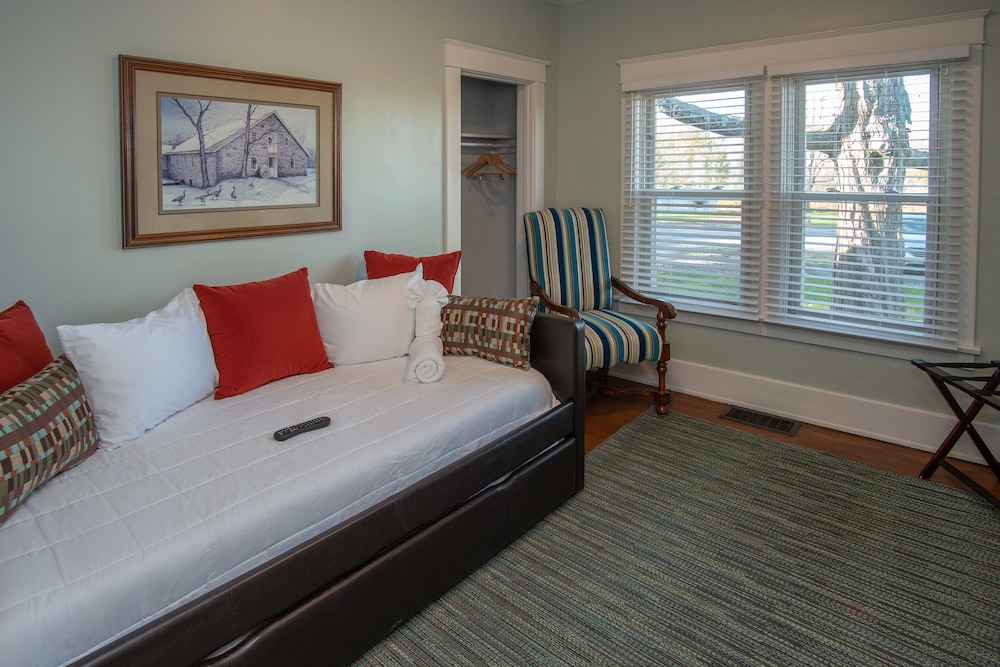 Allenberry Resort 35/72