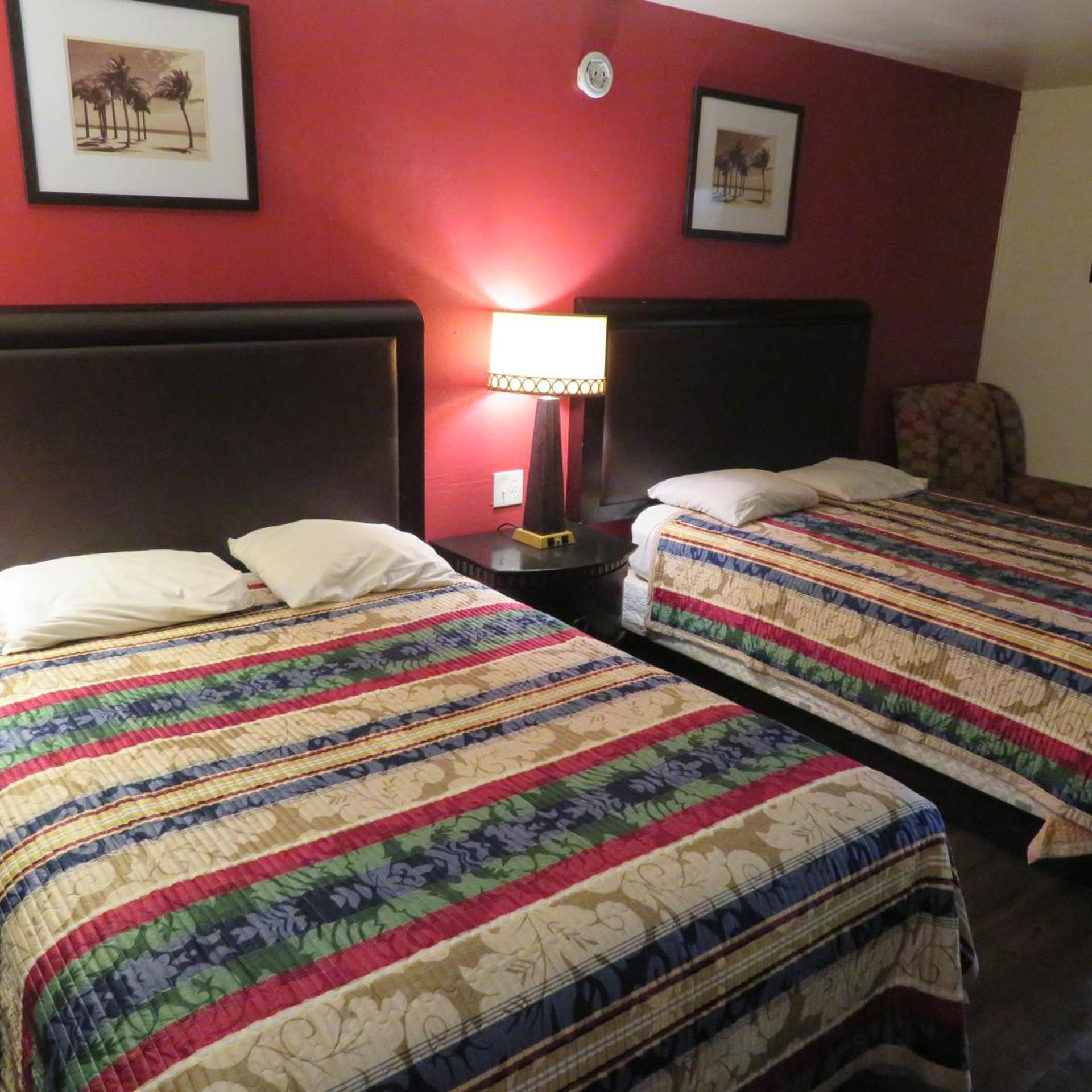 Travel Inn Motel 9/16