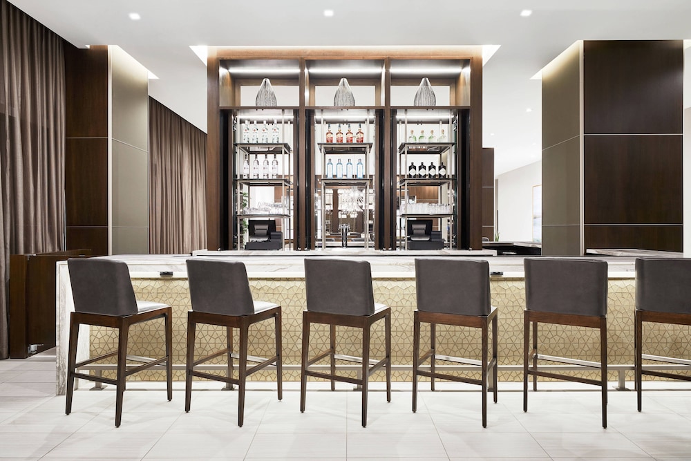 AC Hotel by Marriott Beverly Hills 54/54