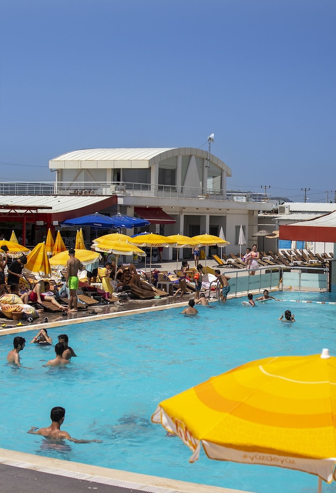 Monalisa Hotels Canakkale 26/28