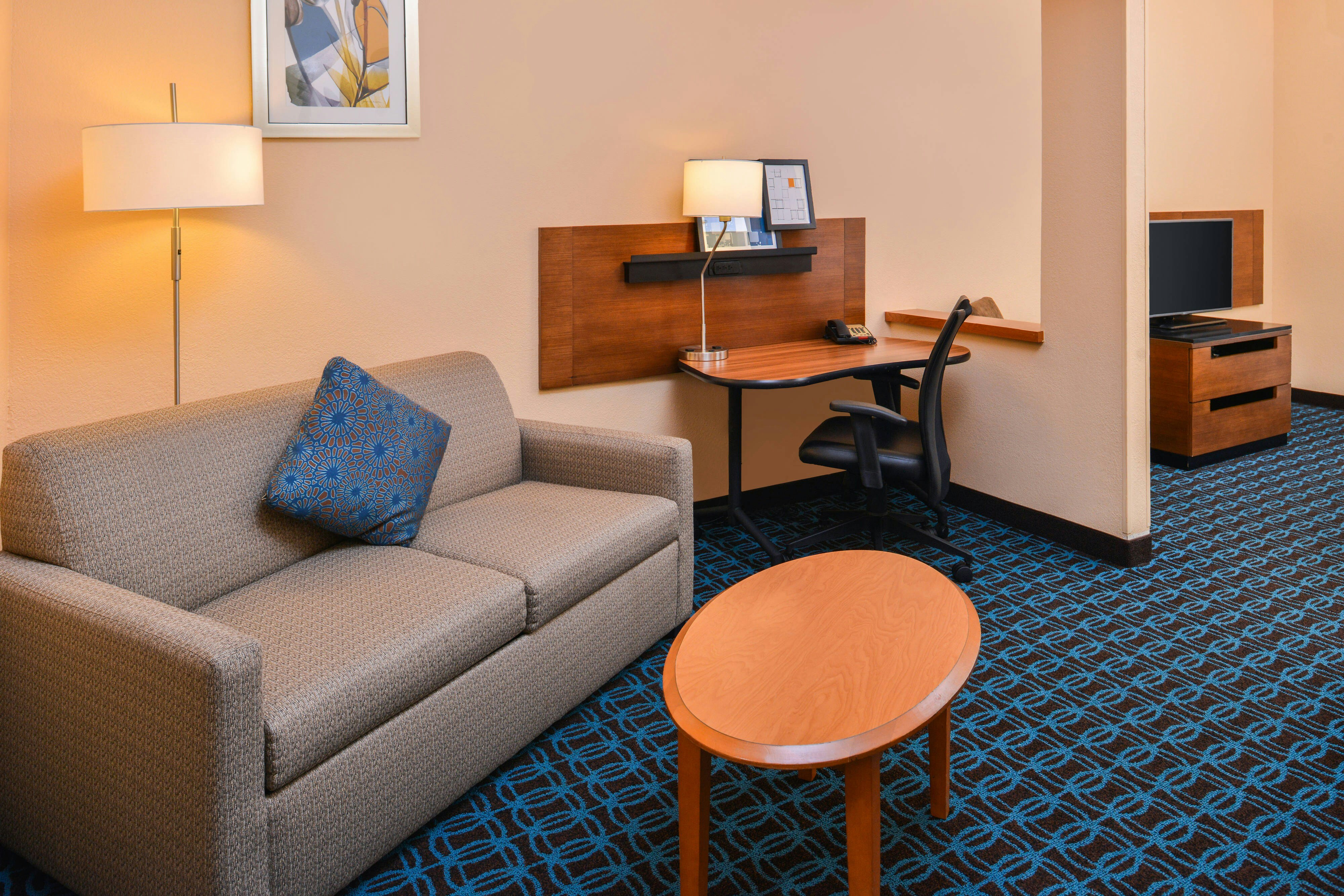 Fairfield Inn and Suites Beaumont 17/25