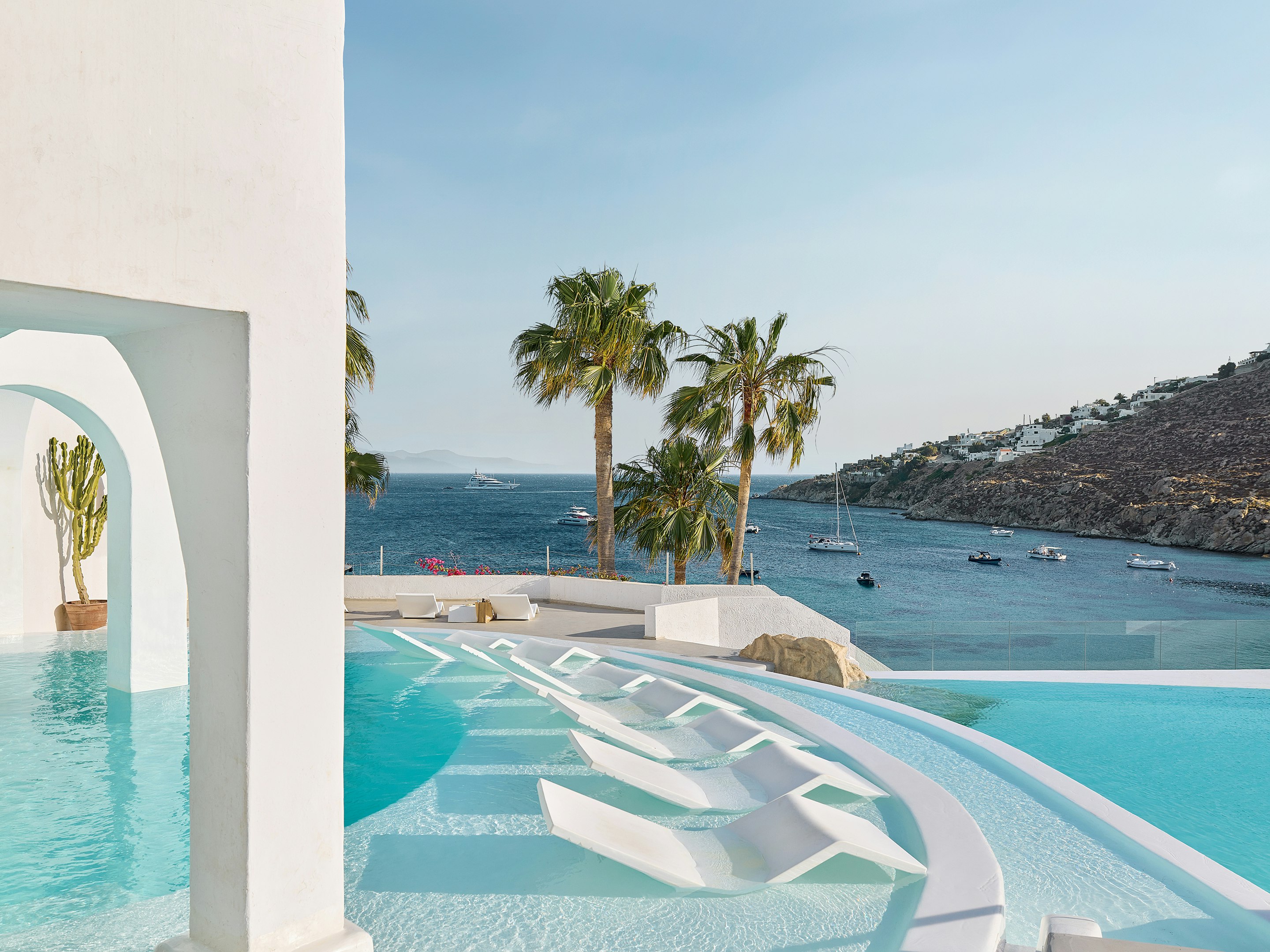 Mykonos Blu, A Resort to Live 21/50