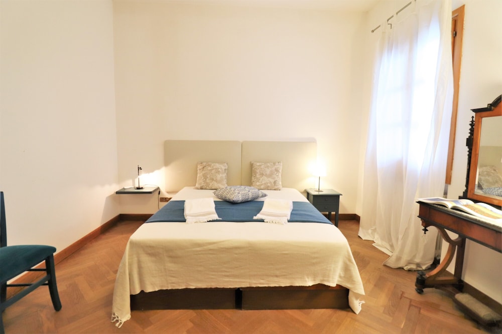 Relais Delle Rose Bed And Breakfast 38/84