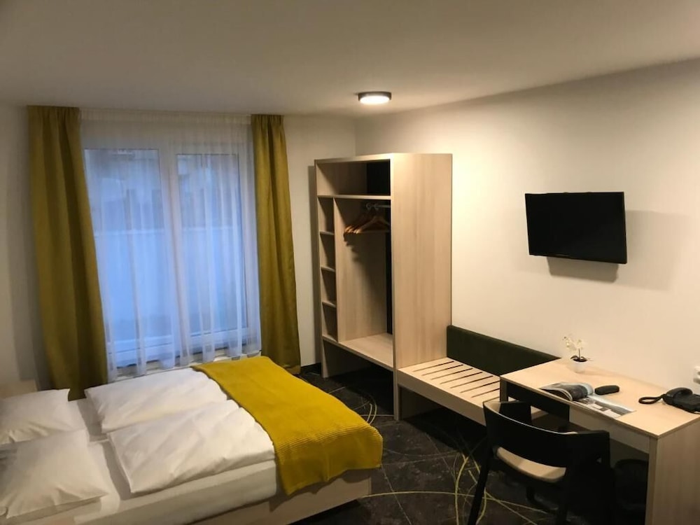 Hotel Valcha 14/48