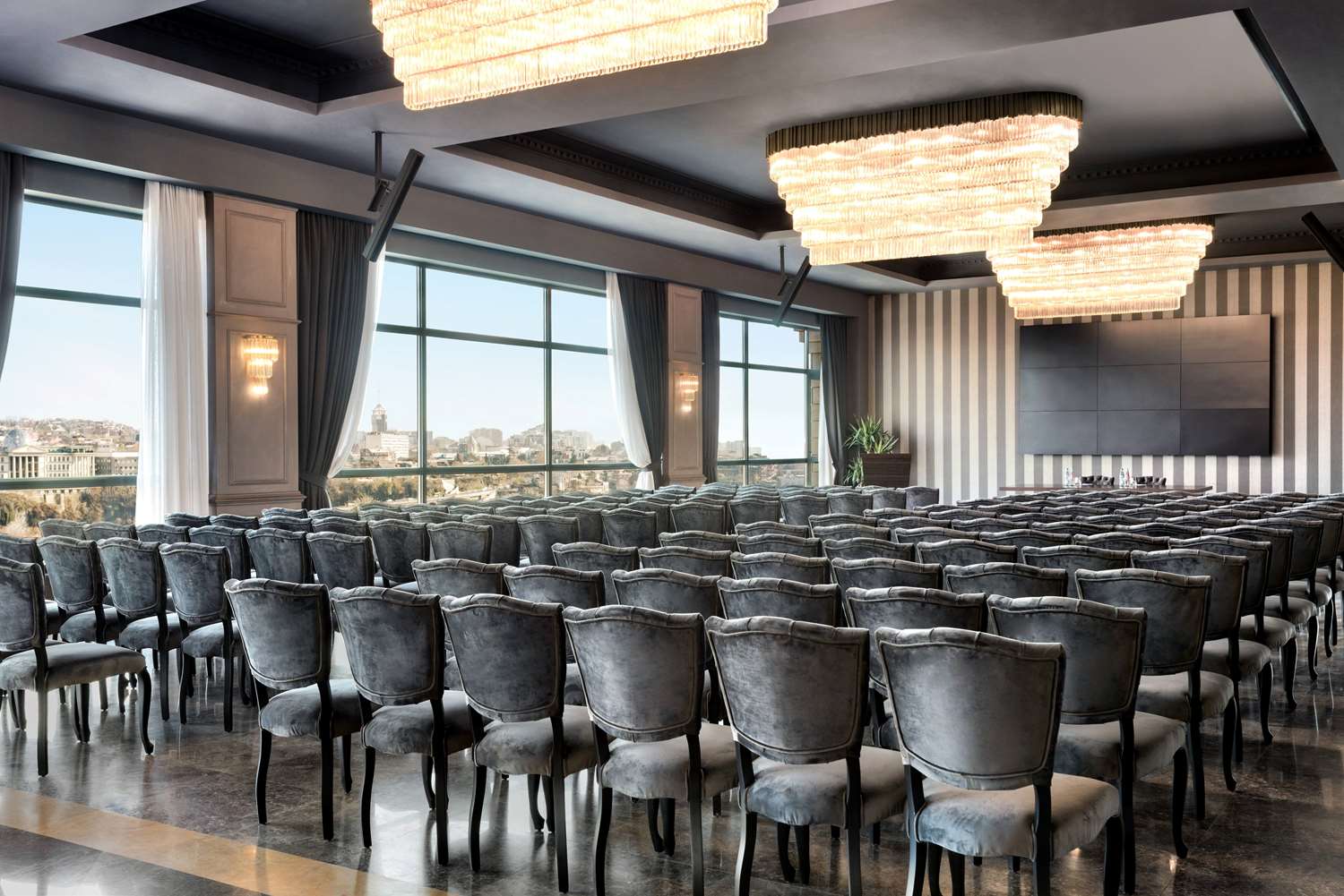 Wyndham Grand Tbilisi 53/53