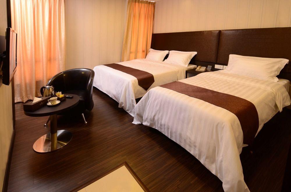 Hotel Nusa Ct 10/26