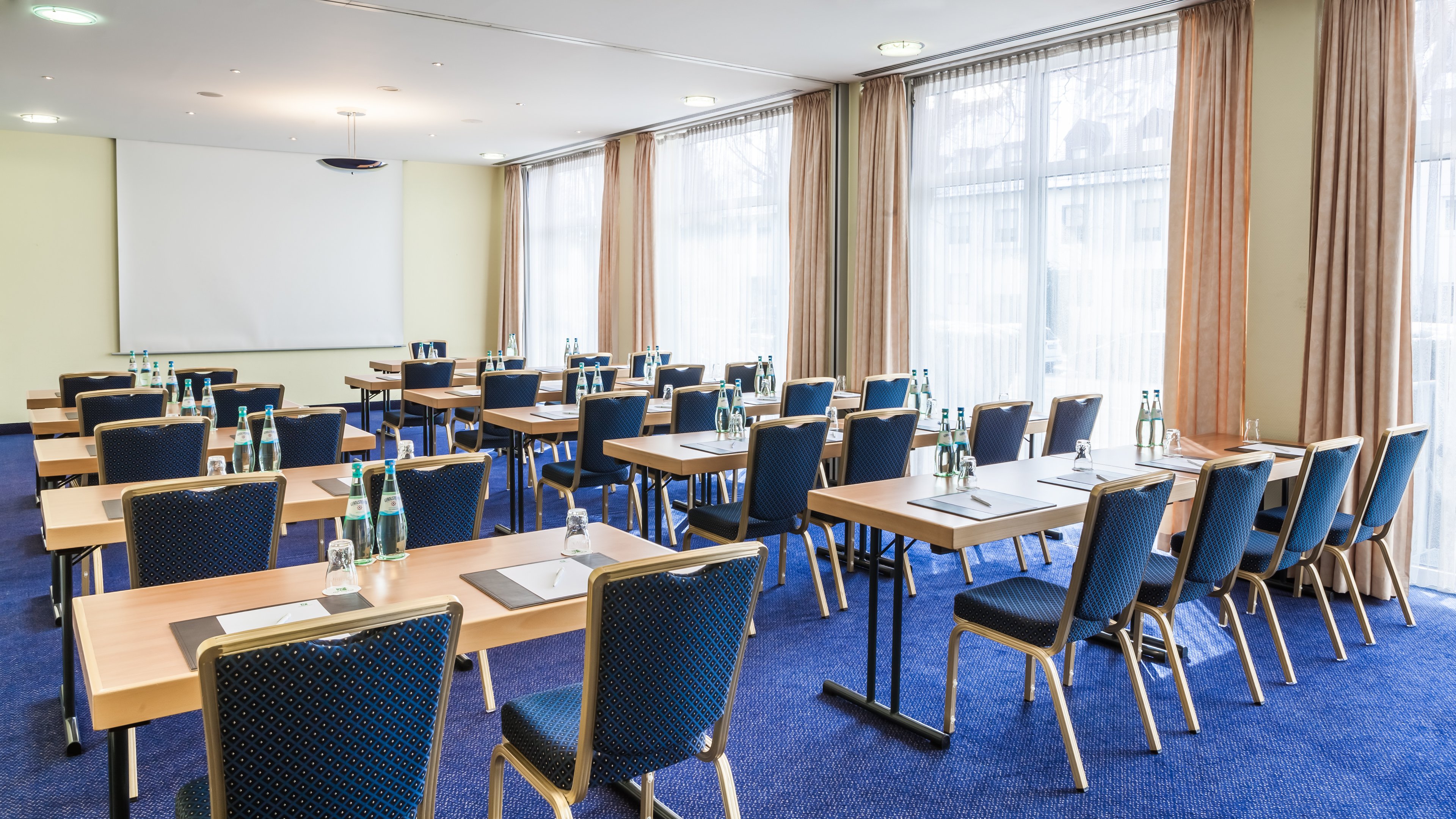 Holiday Inn Munich South 55/70