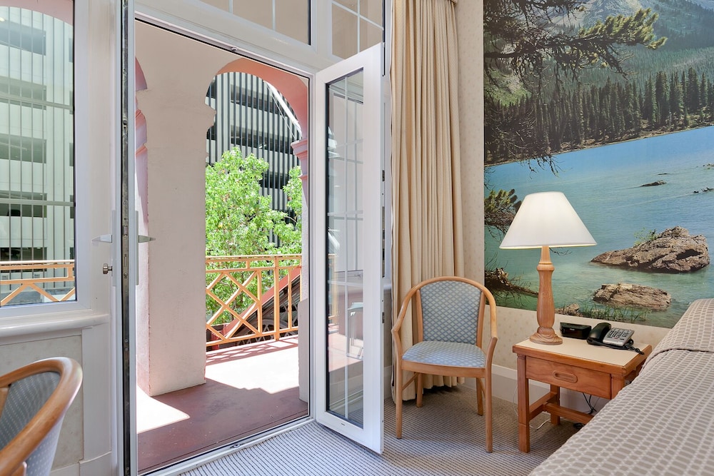 European Hotel 38/57