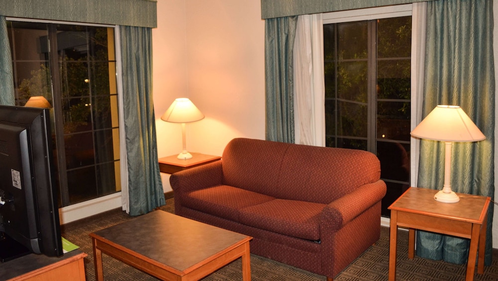 The Grand by Capital O Texarkana I-30 33/50