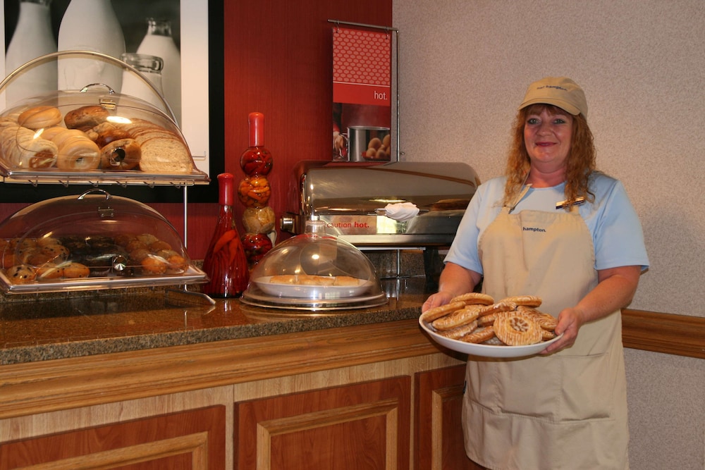 Hampton Inn White River Junction 62/81