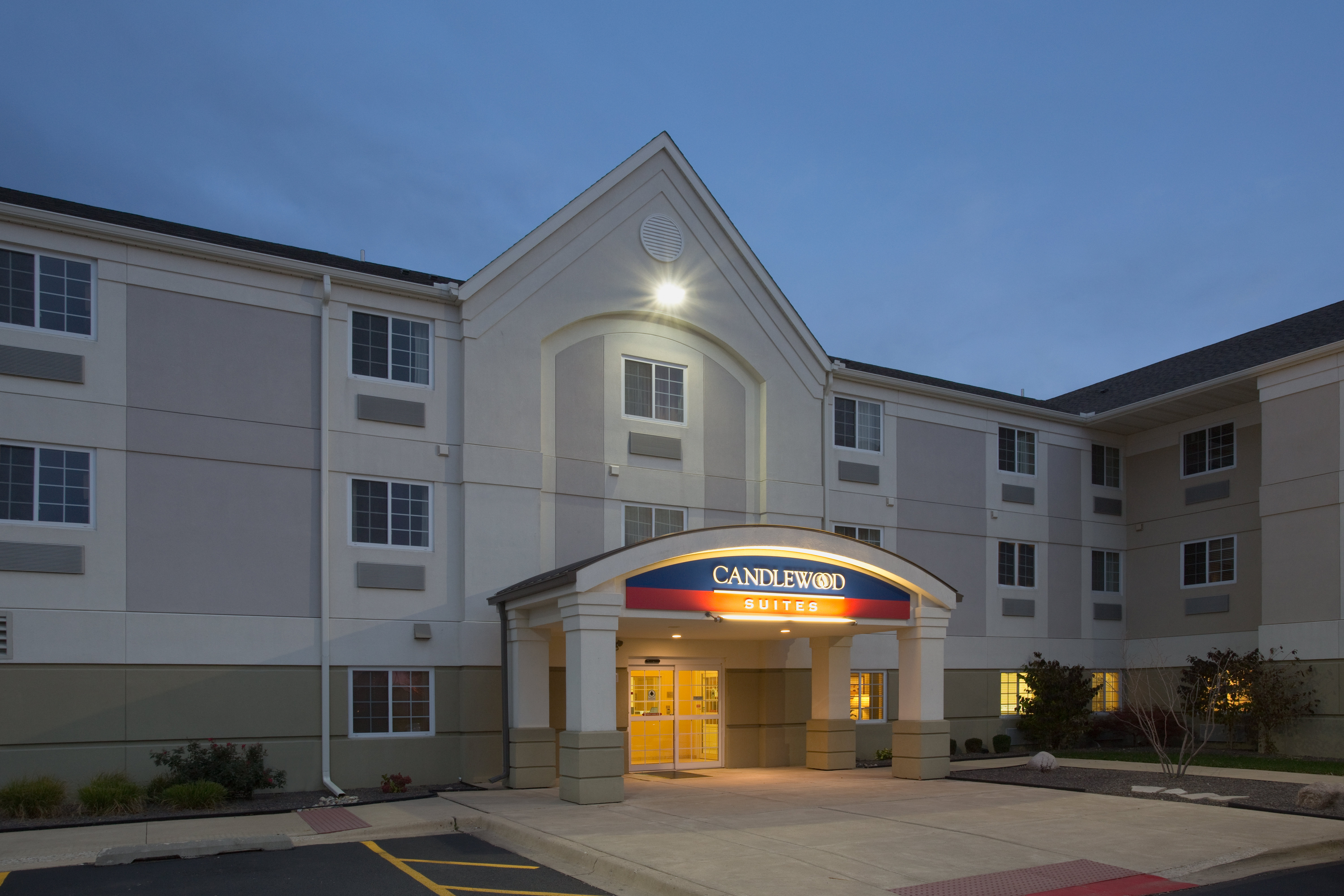 Candlewood Suites Peoria At Grand Prairie 5/50