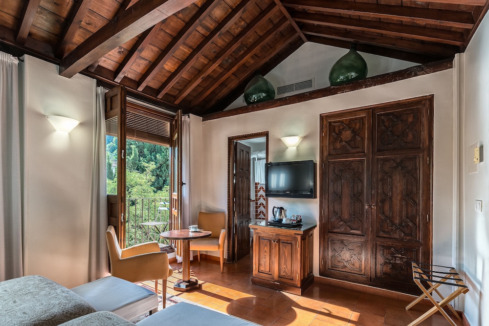 Casa Morisca 39/48