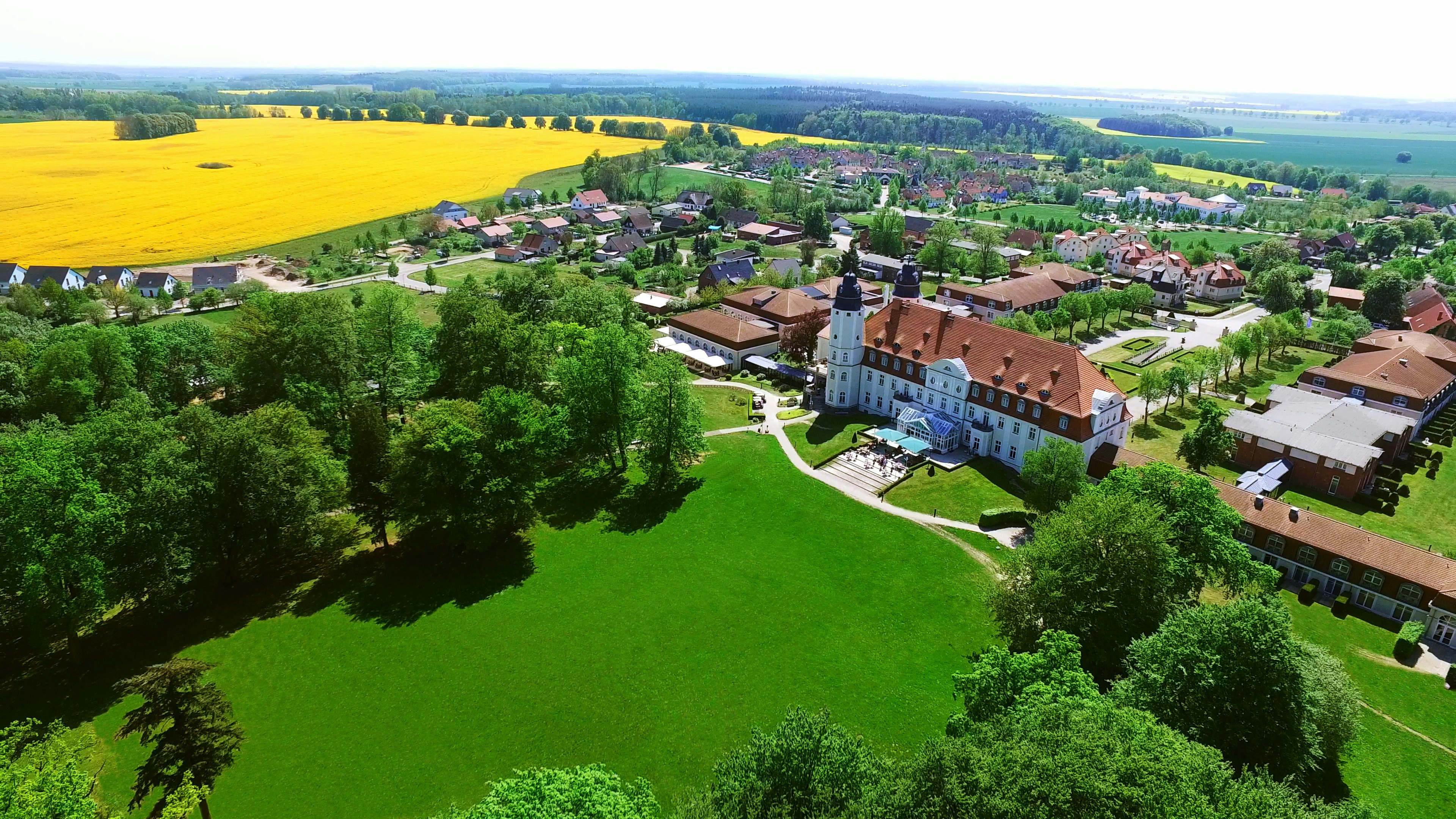 SCHLOSS Hotel Fleesensee 38/42