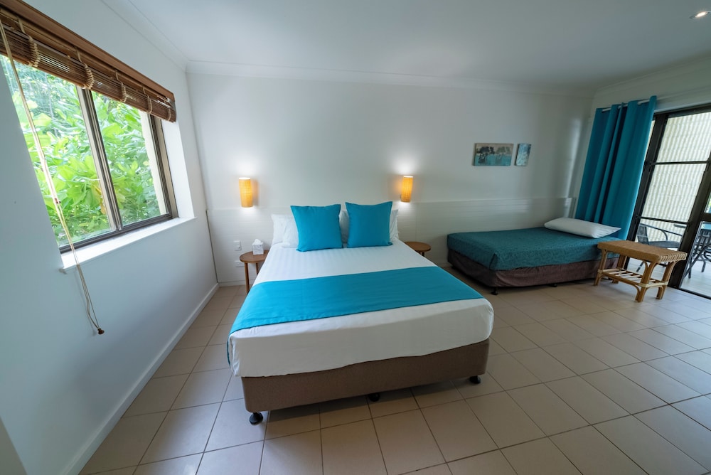 Heron Island Resort 11/70