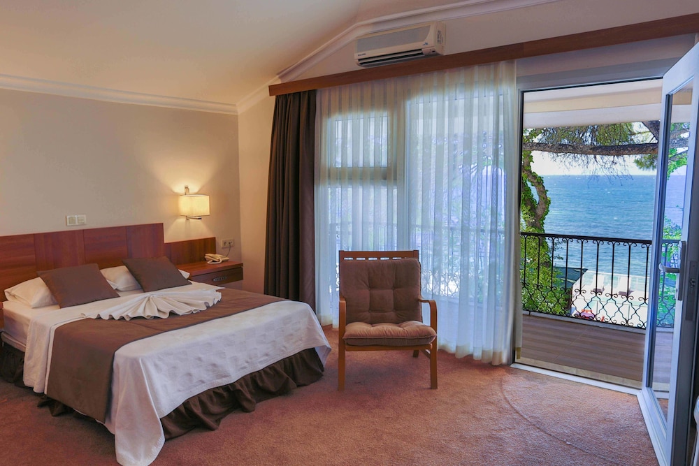 Melis Otel 24/65