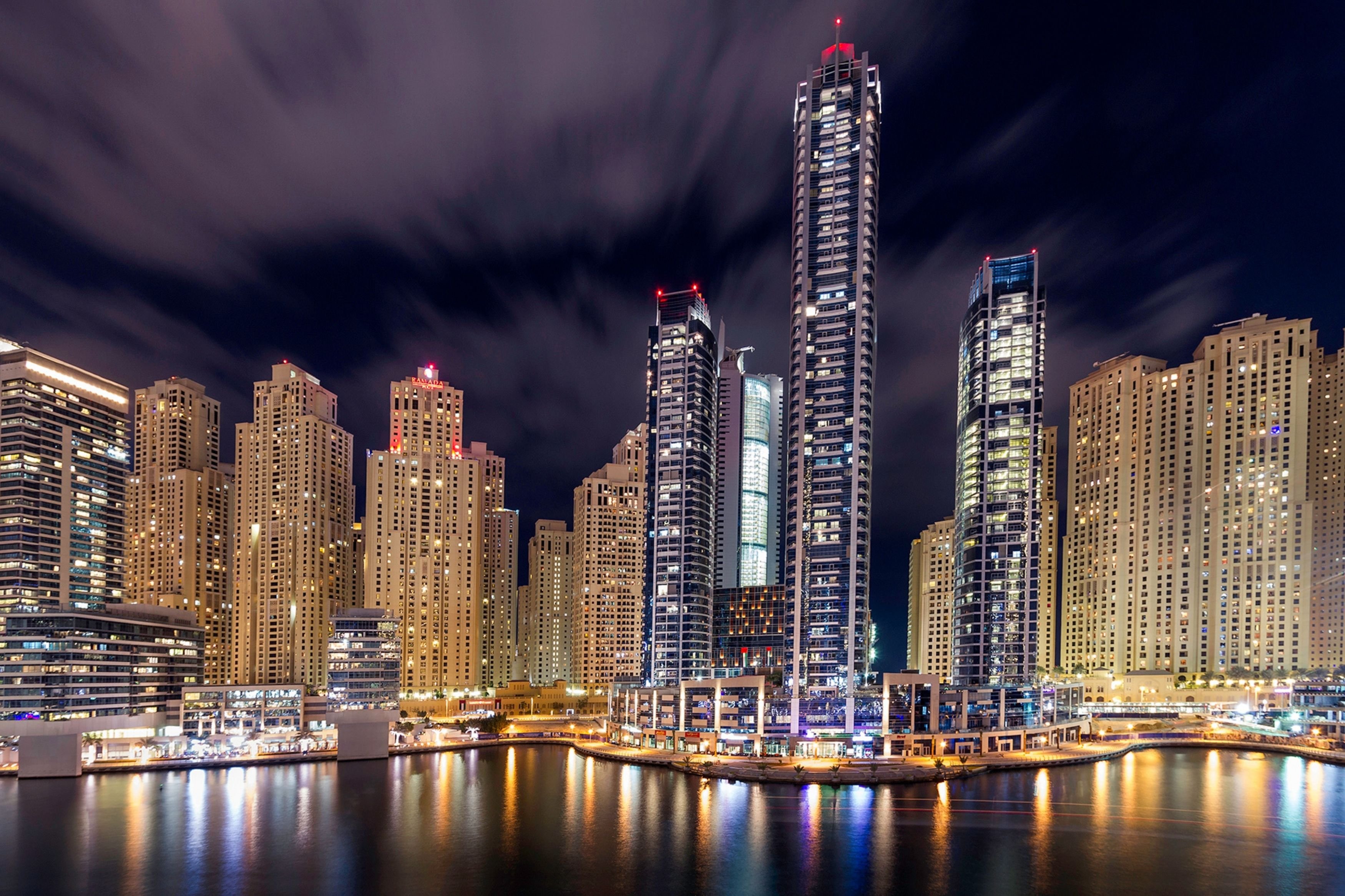 Crowne Plaza Dubai Marina 74/78
