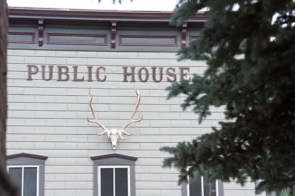 Public House Lofts by Eleven 1/49