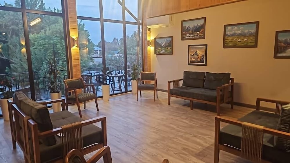 Hotel Kausar 26/37