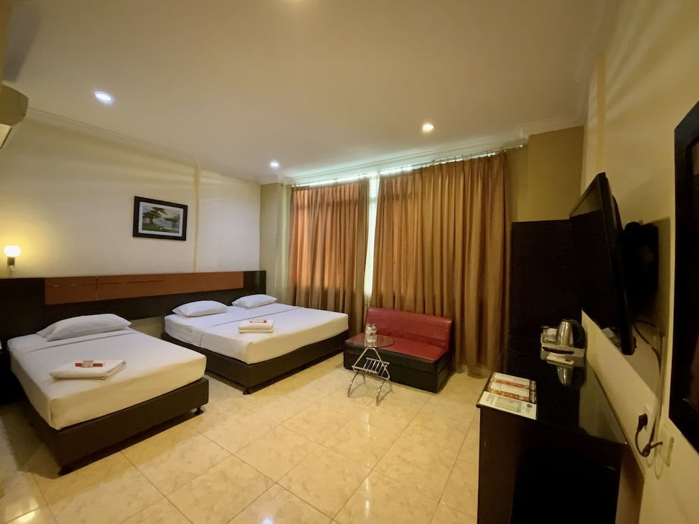 Parma City Hotel (ex. NIDA Rooms Tampan SM Amin) 11/32