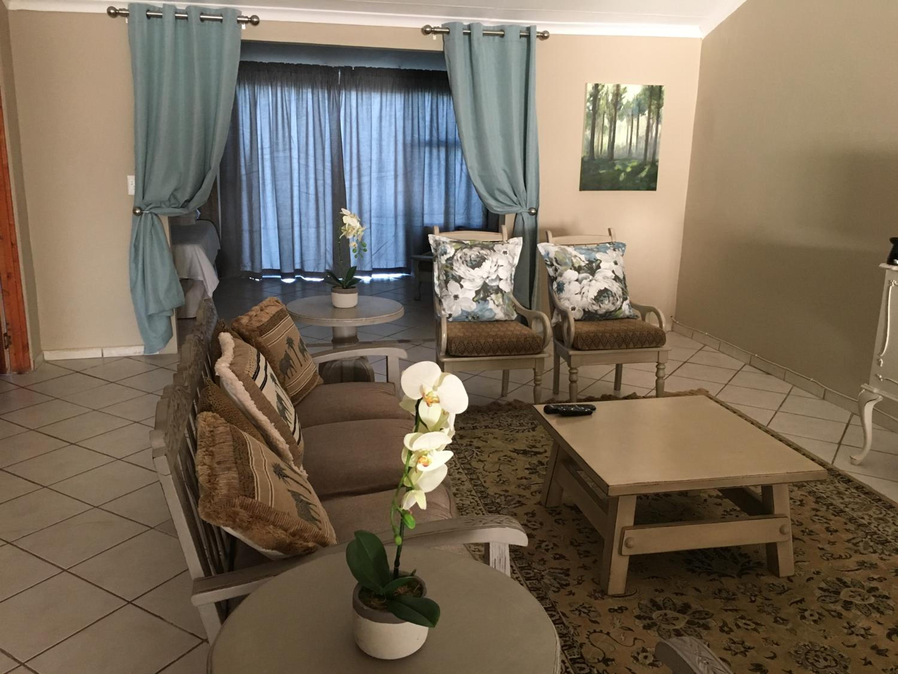 Loch Athlone Overnight Accommodation 29/50