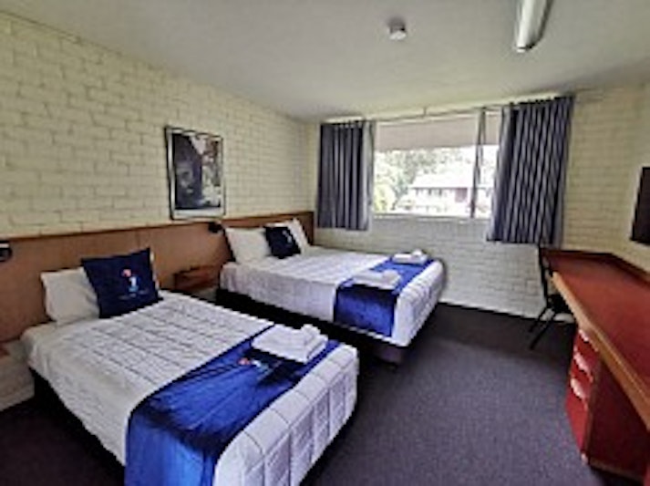 Aquajet Motel 15/35