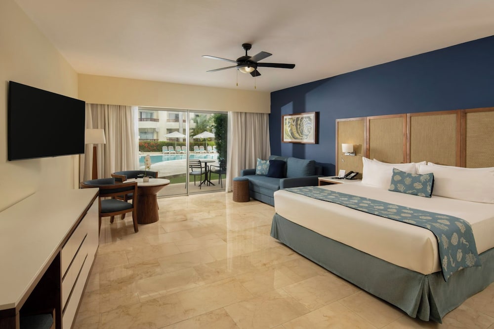 Impressive Premium Punta Cana 12/40